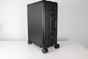 碳纖維行李箱 高檔時尚耐用旅行箱 萬向輪TSA密碼鎖碳纖維輕質高強度行李箱干碳包圍